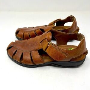 Earth Astrid Leather Velcro Sandals – Brown Size 6.5 (Fits Like 6)